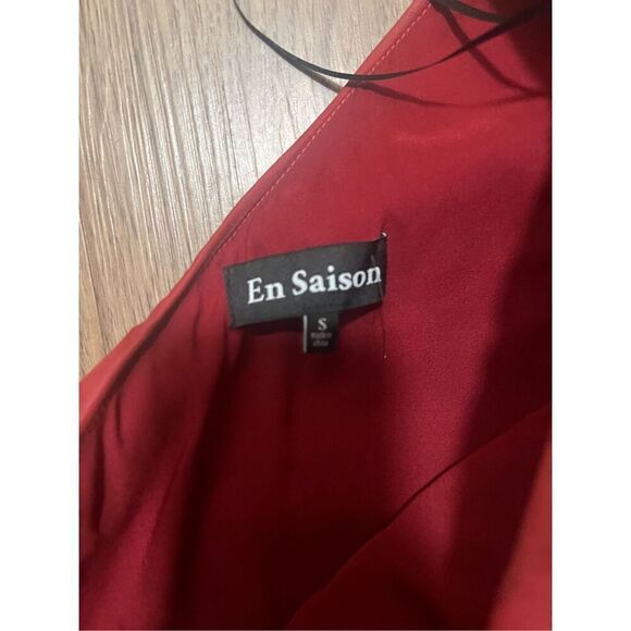 En Saison Derozan Skirt Set - size S Color: Dark Rose - Picture 12 of 12